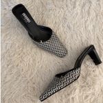 Leslie Fay  Black and White Woven Mules Heels Square‎ Toe Retro 9 Photo 0