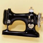 Sewing machine brooch Photo 0
