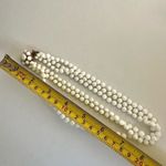 Vogue vintage white beaded triple strand choker necklace White Photo 5