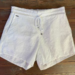 Maaji  Tammy White Embroidery Beach Shorts Pull On Drawstring Pockets - Sz L 💚🎀 Photo 0