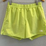 The North Face  Women's Wander Performance Short, Sharp Green Size Medium Photo 2