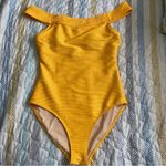 Old Navy NWT  off the shoulder ribbed one piece yellow large swimsuit padded Photo 3
