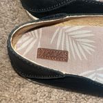 Olukai Kaula Pa'a 'Ili Leather Slip On Espadrille Flat Black 7.5 Photo 9