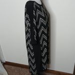 Emma & Michele black and white abstract quarter sleeve midi dress size large Photo 3