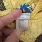 Women’s Despicable Me Minion Mayhem Universal Studios yellow racerback top Med Photo 4