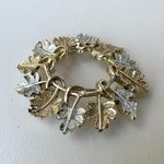 Vintage Sarah Coventry Gold and Silver Tone Circle Leaf Brooch Pin Photo 3