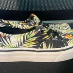 Vans  Womens Black Tropical Palm Floral Print Sneakers M 5.5/W 7 Photo 5