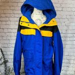 Columbia Vintage Women’s Sportswear Winter Coat Photo 1