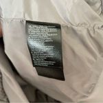 The North Face Monarch Quilted Puffer Jacket in Grey Women’s Medium Photo 3