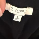 Z Supply  Women's Black Casual Shorts Size L Photo 2