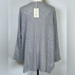 NWT La Miel Soft Gray Knit Oversized Sweater V Photo 3