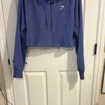 Gymshark  Woman’s  Cropped Hoodie Photo 3