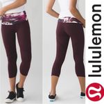 Lululemon  Burgundy‎ Leggings w Printed Waist Wunder Under Size 6 Photo 1