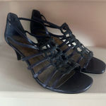 New York Transit Heels  Photo 0