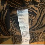 Good American Swirl Intarsia Crop Boxy Sweater NWT
Size 5/6 in Sepia002 Photo 13