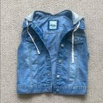 Mudd Junior’s Blue Denim Sleeveless Jacket Photo 0