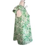 First Love  Floral Tropical Ruffled Short Sleeve Blouse Green White Size Small Photo 3