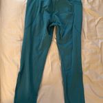 CALIA (Carrie Underwood) leggings Photo 3