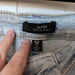 True Religion  Mid Rise Jayde Shorts W30 Light Wash Photo 2