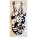 Lands' End Lands'‎ End Women's Floral Print V-Neck One Piece Swimsuit - Size L Photo 3