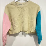 Forever 21  cropped raw hem sweatshirt size small color block Photo 0