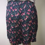 West Loop 2x$18  Size L/XL Floral Pull Elastic Waistband Tie Waist Shorts New Photo 2