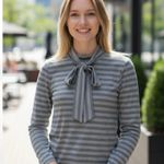 NWT E.L.I Bow Tie Neck Long Sleeve Top Gray Size M Photo 0