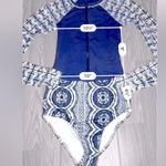 Roxy Women’s One Piece Zip Up Swimsuit Photo 8