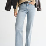 Abercrombie & Fitch  90s Relaxed High Rise Jeans Photo 0