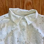 CAbi  #5162 Spring Portrait White Floral Lace Shirt Jacket Womens Medium Photo 3