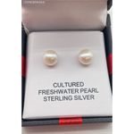 Cultured Freshwater Button Pearl 8 Photo 1