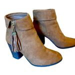 LC Lauren Conrad Sweatpea Cognac Stacked Heat Ankle Bootie Womens Size 7.5 Photo 7