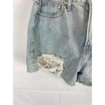 American Eagle  Distressed Crochet Detail Light Wash Mom Short Size 4 Photo 1