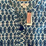 Vineyard Vines Lilly Pulitzer Blue Patterned Blouse Photo 1