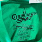 Ripple Junction THE CHRISTMAS STORY (S) GREEN SHORT SLEEVE TEE WITH THE FAMOUS LEG LAMP‎ Photo 1