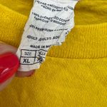 Delta Las Vegas Nevada bright yellow souvenir short sleeve flowers t-shirt sz XL Photo 3