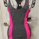 πͺ
πͺ
πͺ
3 for 12$πͺ
πͺ
πͺ
Women's Gray and Pink Tank Top Photo 0