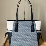 Michael Kors Purse Photo 1