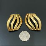 Unique Vintage 80’s Unsigned Gold-tone Sheet Runway Large Clip On Earrings 31g Photo 4
