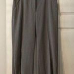 Madison Women Short/ Capris Pants brand new color gray size 4 Photo 0
