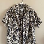 American Eagle Floral Button Shirt Photo 0