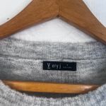 Very J Soft Knit Sweater Side Snaps Pullover Neutral Minimalist Basic Size Small Photo 6