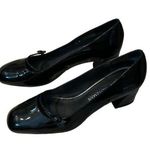 Stuart Weitzman Oneup Black Patent Leather Mary Jane Style Size 8 Pumps. Photo 0
