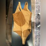 Lululemon bodysuit Photo 3
