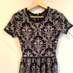 Romeo + Juliet Couture  Black Paisley Dress Size Small Photo 4