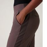 Athleta  16 Brooklyn Mid Rise Ankle Pant Size 16 Regular Shale Purple Photo 1