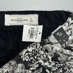 Abercrombie & Fitch NWT Size 0 Black & Gold Floral Jacquard Ankle Pants Photo 3