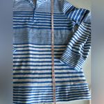 Vineyard Vines  women’s 1/4 zip blue and white stripe pull over Photo 4