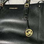 Michael Kors MK Pre-loved Medium Tote Bag Photo 8