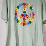 Flower peace sign green shirt women's XXL by The phluid project Photo 0